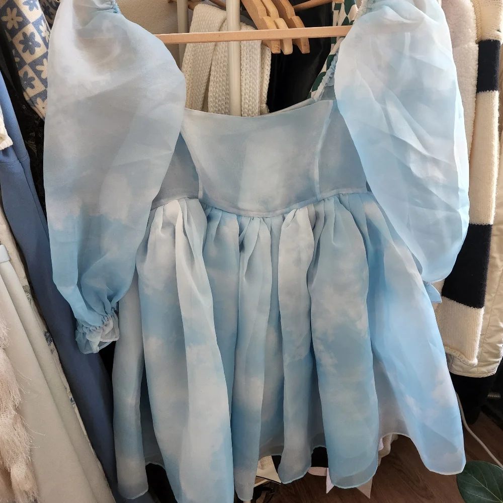 Selkie Cloud Puff Dress - Picture 4 of 7